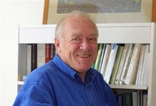 Bruno Étienne Bruno Étienne